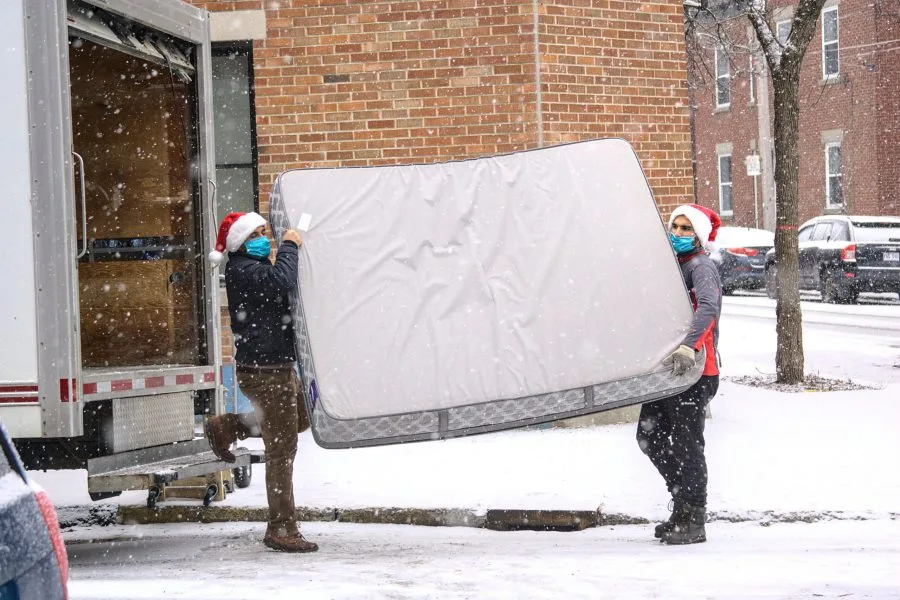 Moving as easy as ordering a pizza!