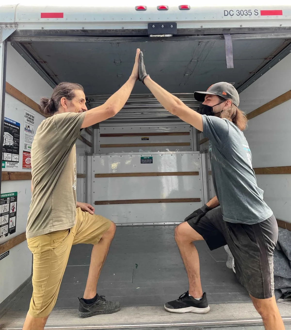 Hire the best local movers to help you move apartments